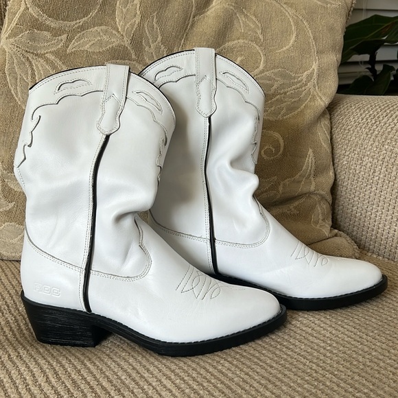 ROC Indio Boots in White Vintage, Size 38 - Picture 3 of 8